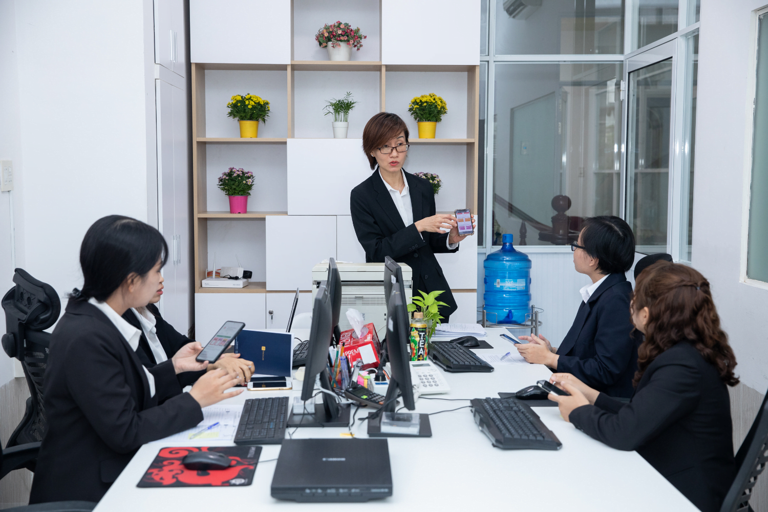 Mai Thi Le Quyen, Lawyer and entrepreneur, HerVenture user in Vietnam